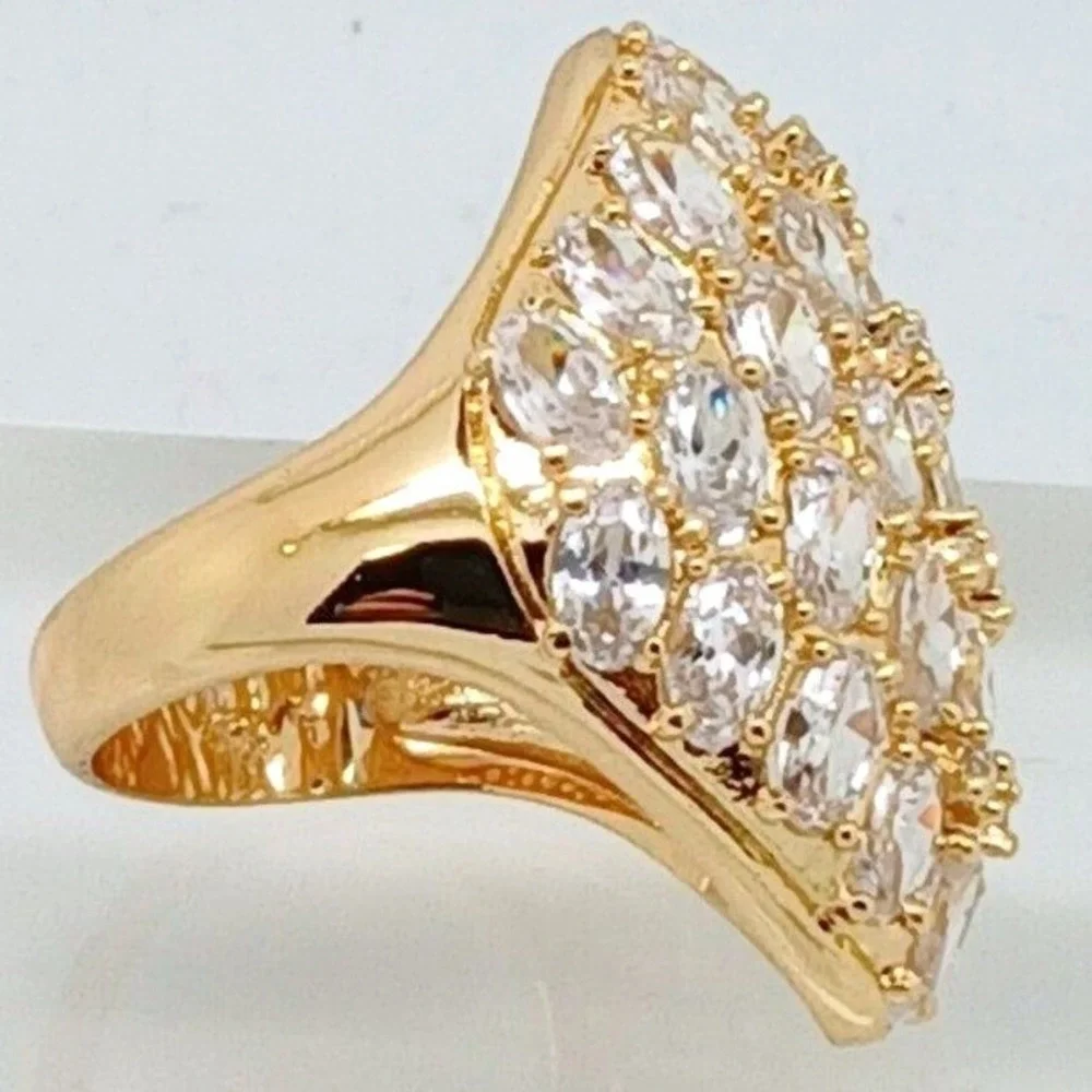 Vintage Huge 90s Oval Cluster Sim Diamond CZ Statement Dome Cocktail Ring Size 9